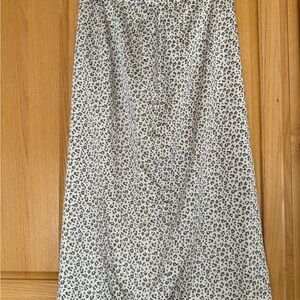 Abercrombie & Fitch Black and White Patterned A-Line Skirt